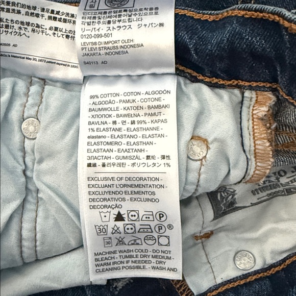 Levi's Straight Fit Denim Jeans - Deep Blue - Picture 8 of 8